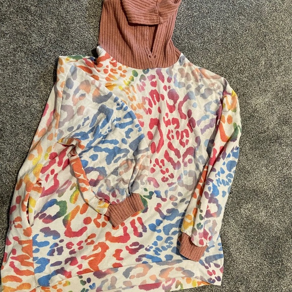 Colorful animal print hoodie - Picture 1 of 2